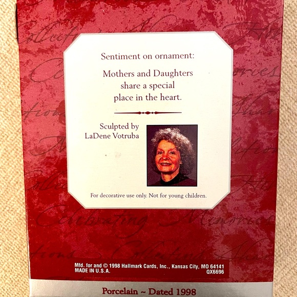 NIB Mother & Daughter Ornament Hallmark Holiday Tree Christmas - Picture 5 of 5